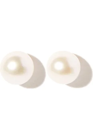 Mizuki 14kt yellow freshwater pearl stud earrings
