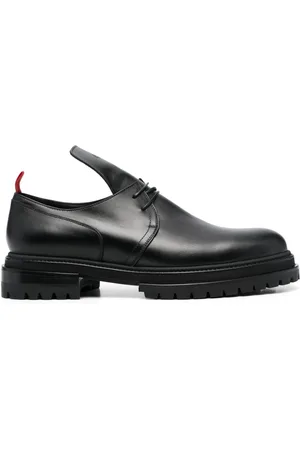424 FAIRFAX Embossed-logo brogues