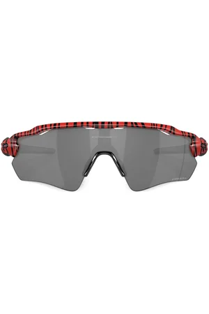 Oakley Radar?? EV Path?? oversize-frame sunglasses