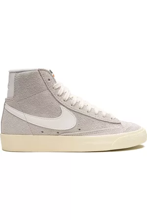 Nike Blazer Mid 77 Vintage "Light Bone Alabaster" sneakers