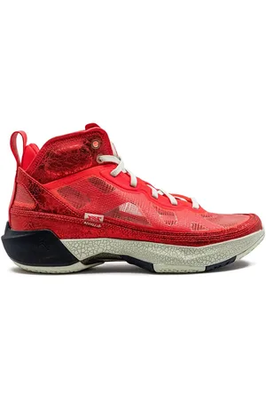 Jordan 37 "Rui Hachimura" sneakers