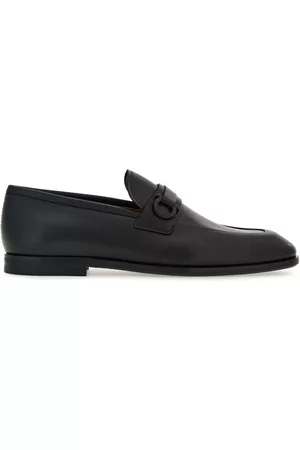 Salvatore Ferragamo Homem Oxford & Moccassins - Gancini-buckle leather loafers