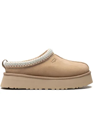 UGG Tazz "Sand" sneakers