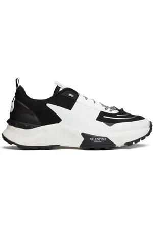 VALENTINO GARAVANI True Act panelled sneakers