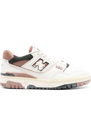 New Balance 550 leather sneakers
