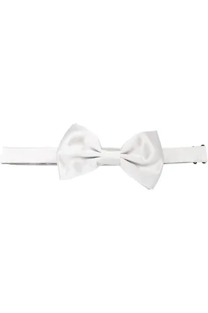 Lady Anne Satin silk bow tie