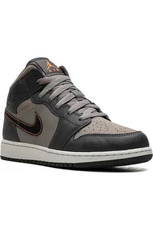 Jordan Air Jordan 1 Mid SE "Night Stadium" sneakers