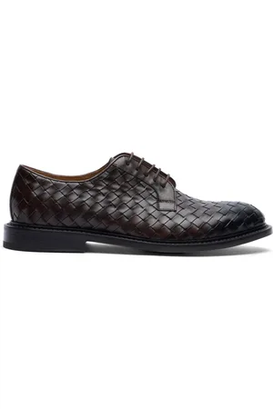 Scarosso Woven leather derby shoes