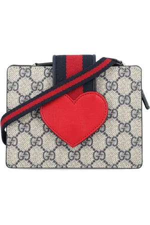 Gucci GG heart shoulder bag