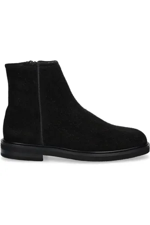 Filling pieces Suede boots