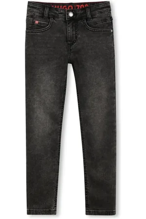 HUGO BOSS Logo-patch tapered jeans