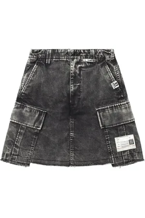 Maison Mihara Yasuhiro Military cargo shorts