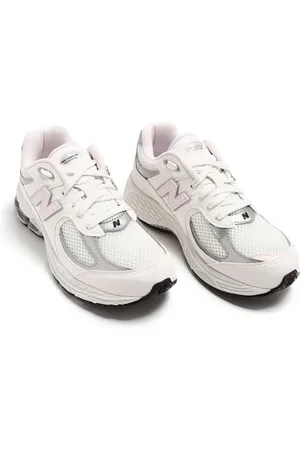 New Balance 2002 trainers