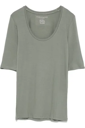 Majestic Jersey T-shirt