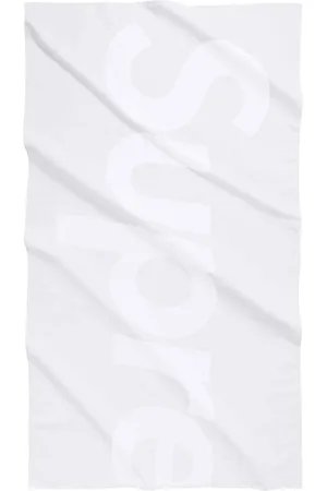 Supreme Logo-jacquard beach towel