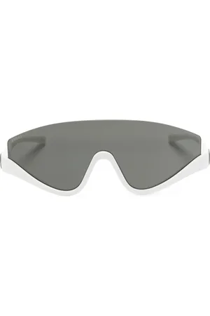 Gucci Interlocking G shield-frame sunglasses