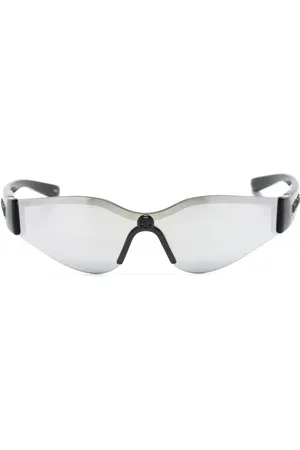 Gucci Interlocking G shield-frame sunglasses