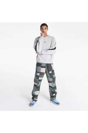 Reebok Classics Brand Proud Crew Sweatshirt Grey Heather