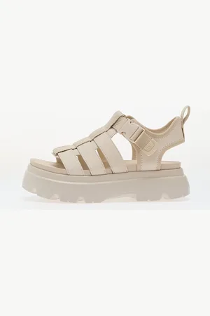 UGG Sneakers W Cora EUR 42