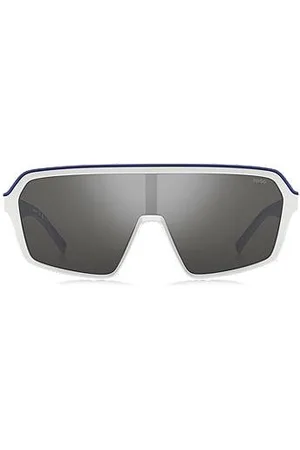 HUGO BOSS Óculos escuros estilo máscara com lentes escurecidas em cinzento