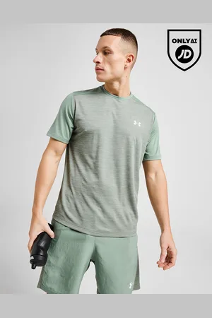 Under Armour T