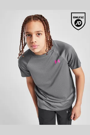 Under Armour T