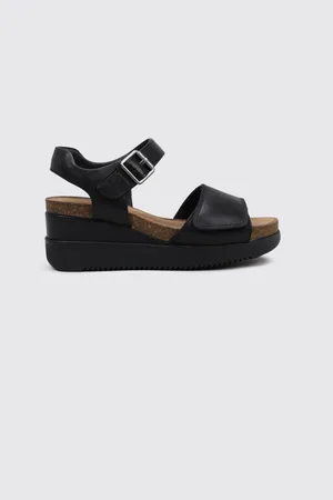 Clarks Lizby Strap 37.5