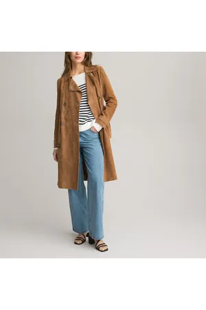 Something New Curve x Emilia Silberg Exclusive Leather Look Croc Trench Coat in Brown