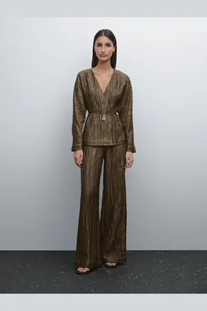 Massimo Dutti Quimono Com Laçada E Pormenor De Tecido