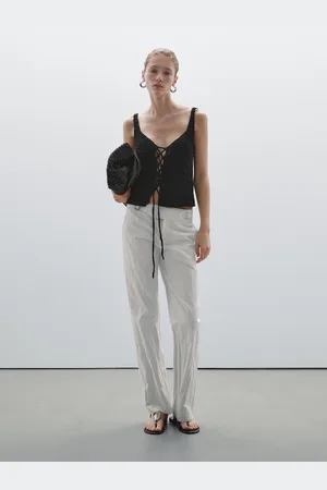 Massimo Dutti Calças Slim Fit De Cintura Baixa Com Pormenor De Fivelas