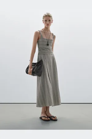 Massimo Dutti Vestido Midi Com Roda Às Riscas