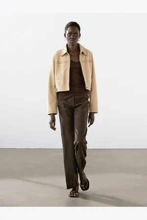 Massimo Dutti Blusão Curto De Pele Com Pormenor De Tachas