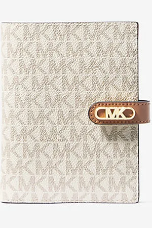 Michael Kors MKCarteira-passaporte com exclusivo logótipo Empire média -