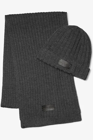 Michael Kors MKConjunto de gorro e cachecol em malha canelada -