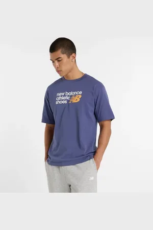 New Balance Homens Athletics Premium Relaxed Chest Logo T-Shirt em , Tamanho 2XL