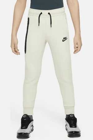Nike Plus Size Tech Fleece Full Zip camisola com capuz em Preto