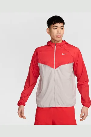 Nike Casaco de running com proteção UV Repel Stride para homem