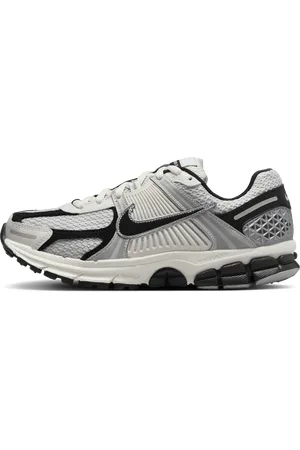 Nike Sapatilhas Zoom Vomero 5 para mulher