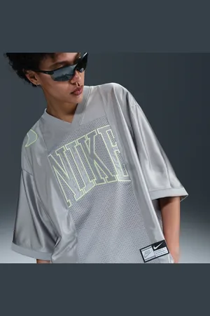Nike Camisola de manga curta folgada com grafismo Sportswear Street para mulher