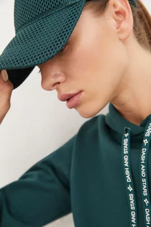 Dash and Stars Gorro mesh logo verde