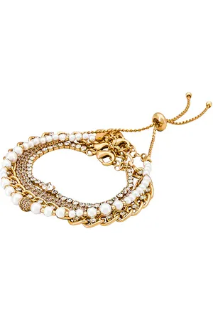 Ettika Chain Bracelet Set in - Metallic . Size all.