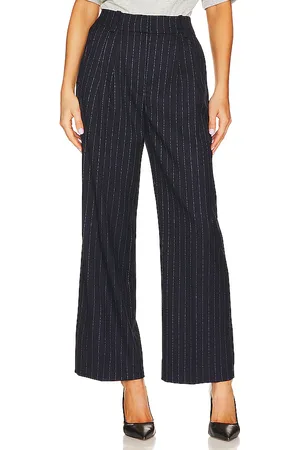 Favorite Daughter The Favorite Pant Shortie in - Navy. Size 10 (also in 12, 2, 6).