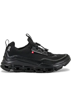 On Running Cloudaway in - Black. Size 11.5 (also in 12, 13).