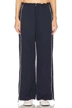 GRLFRND Cinched Waist Wide Leg Pant in - Navy. Size M (also in XS).