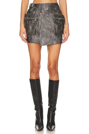LaMarque Nakia Skirt in - Black. Size L (also in S, XL).