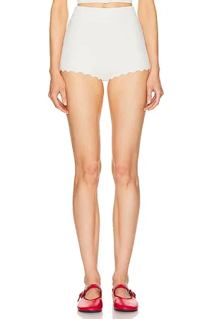 Helsa Elvira Shorts in - . Size L (also in XL).