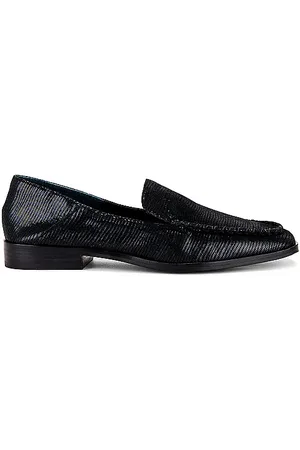 Dolce Vita Beny Loafer in - Black. Size 6 (also in 6.5, 7, 7.5).