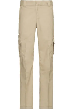 Dickies Regular Fit Straight Leg Cargo Pant in - Brown. Size 30x32 (also in 32x32, 34x32, 38x32).