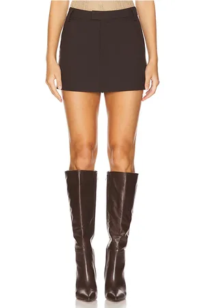 Bardot Maika Mid Rise Mini Skirt in - Chocolate. Size 10 (also in 12, 6, 8).