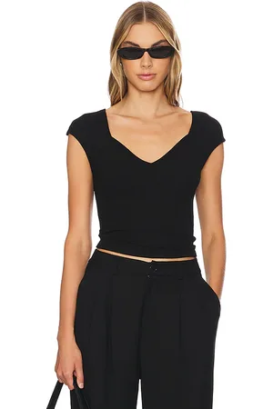 LnA Nouvelle Ribbed Top in - . Size M (also in L, S, XL, XS).
